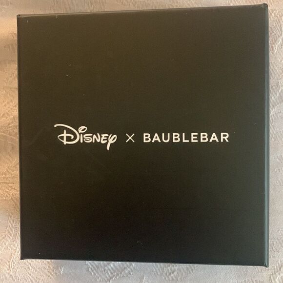 Pierced Earrings Disney Baublebar Minnie Post Hearts Sparkling Rhinestones - Picture 7 of 7